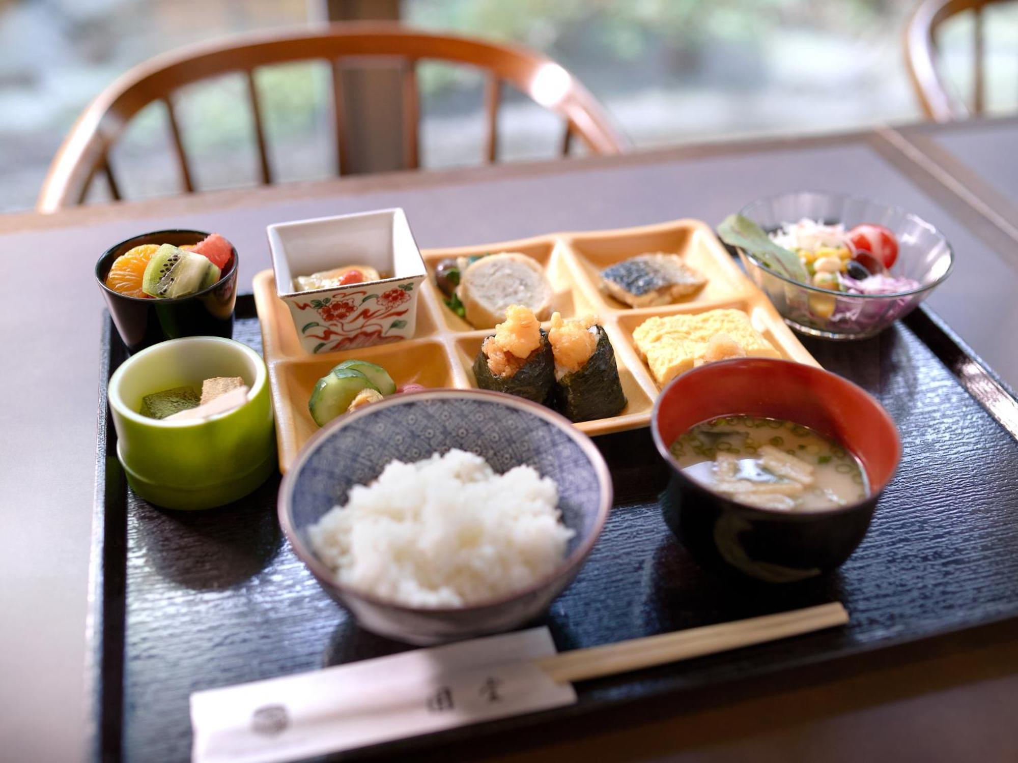 Hotel The Celestine Kyoto Gion Exterior photo A Japanese vegetarian meal