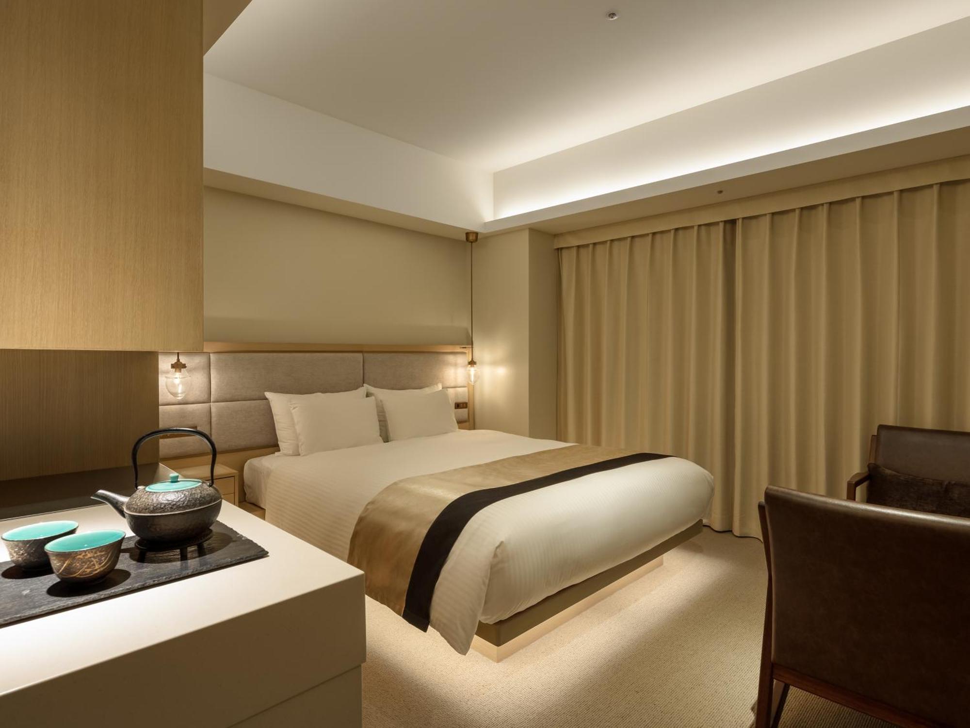 Hotel The Celestine Kyoto Gion Exterior photo A room at the hotel